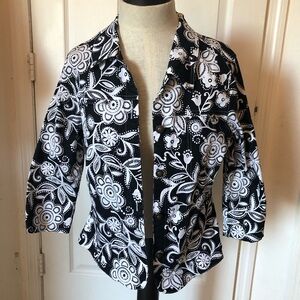 Kaktus Floral Printed Denim Style Jacket